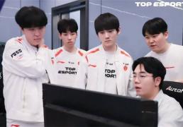 【一(yī)競(jìng)技1JingJi】LOL：Kanavi離(lí)谱发挥 TES面對(duì)LCK比賽(sài)全被零(líng)封！