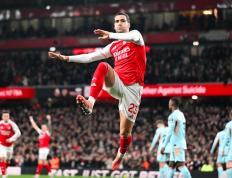 英超：阿森納(nà)2-0佈(bù)伦特福德5分(fēn)领跑 梅裡(lǐ)诺传射 薩(sà)卡补刀 赖斯(sī)伤退