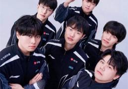 【一竞技(jì)1JingJi】LOL：LPL國(guó)产最强教練(liàn)回歸(guī) Uzi疑似進(jìn)行複(fù)出训練(liàn)！