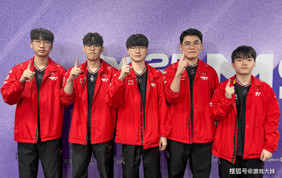 LOL官(guān)方再次(cì)发文强调，faker就(jiù)是传奇选手，地位无人能撼动