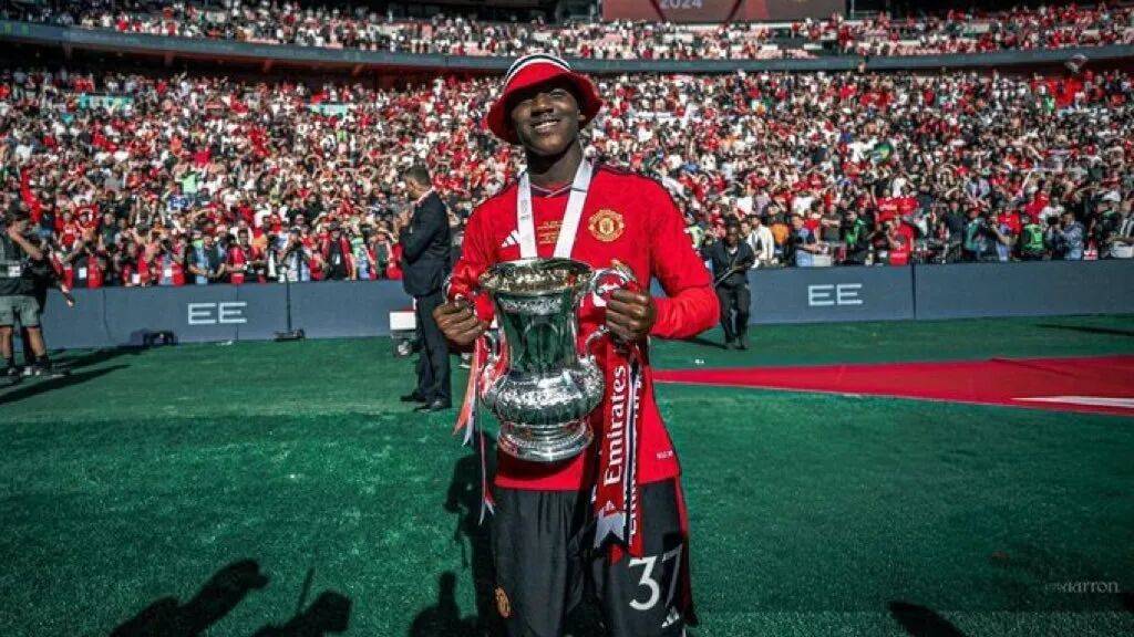 阿(ā)莫(mò)林：曼(màn)联的(de)未来是青训！并已确定青训三(sān)原则