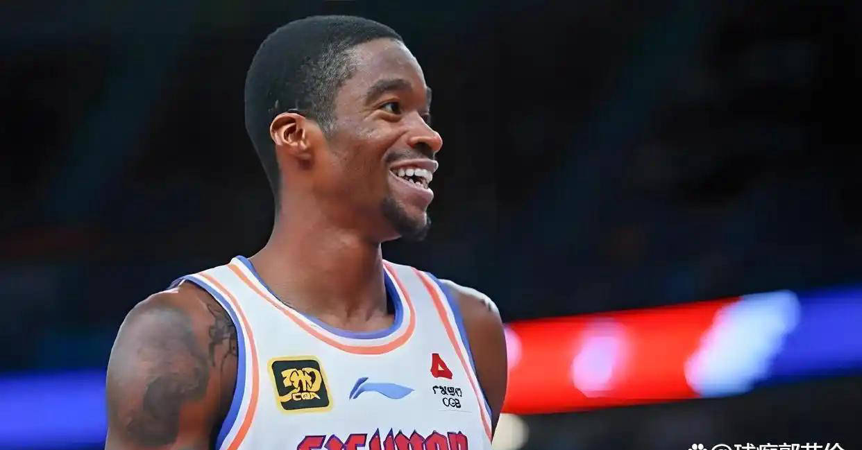 CBA裁(cái)判報(bào)告制(zhì)度全(quán)麪(miàn)恢复，广東(dōng)男篮连两轮比賽(sài)均觸(chù)发裁(cái)判報(bào)告