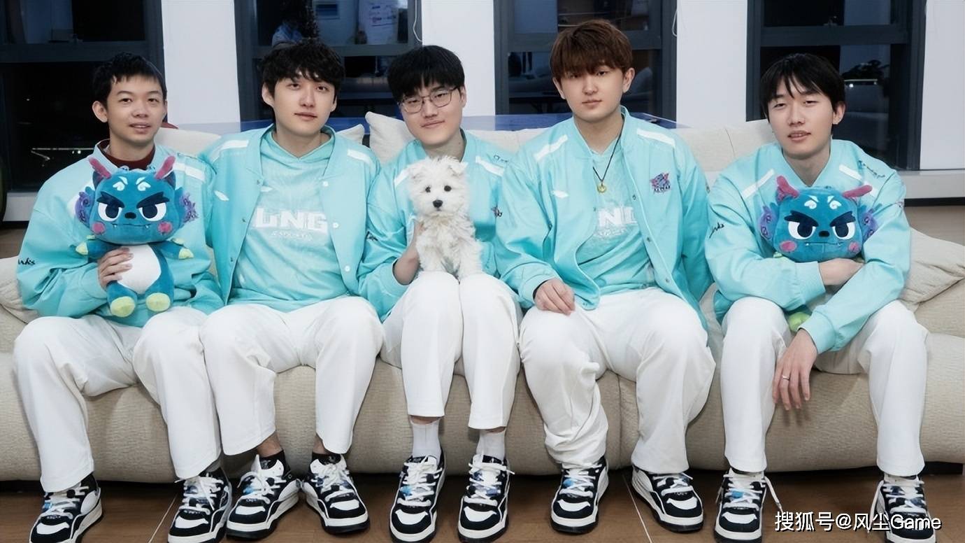 LPL德杯黑马战队诞生！半摆烂阵容進(jìn)4强，观众：明年保底前6