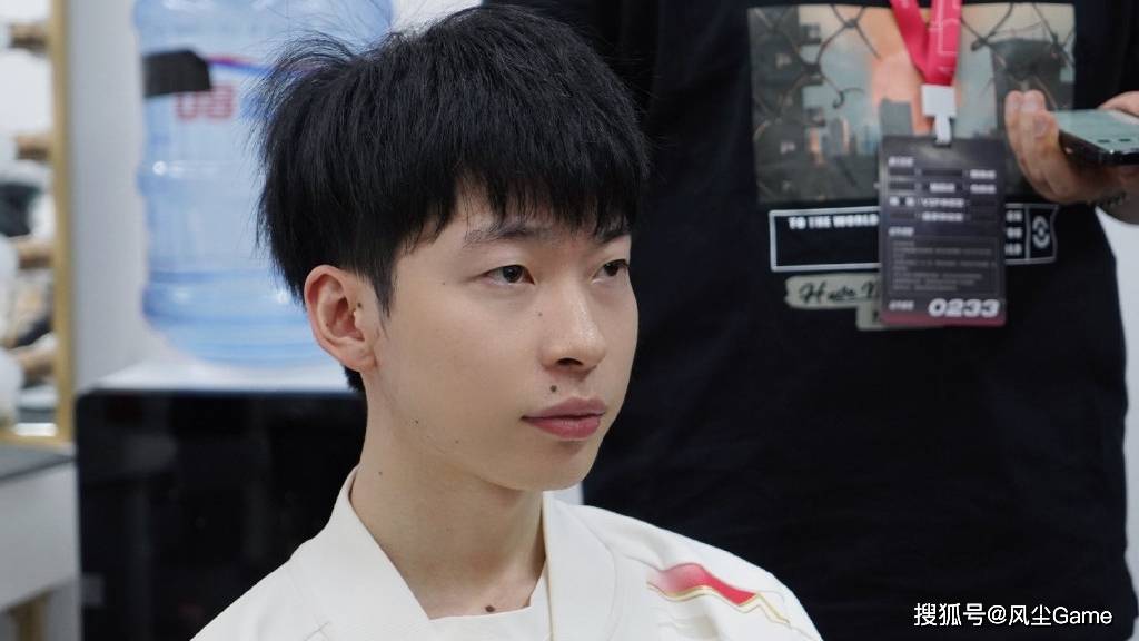 LOL双冠辅助官宣退役！LCK首位中援(yuán)亮(liàng)相，AL打滿(mǎn)BO5击败GEN夺冠